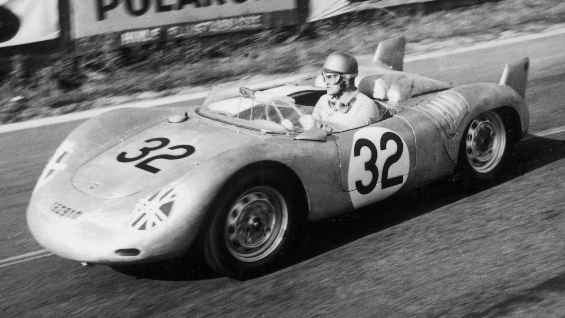 You Have Less Than A Year To Buy These Gas-Powered German Sports Car Icons