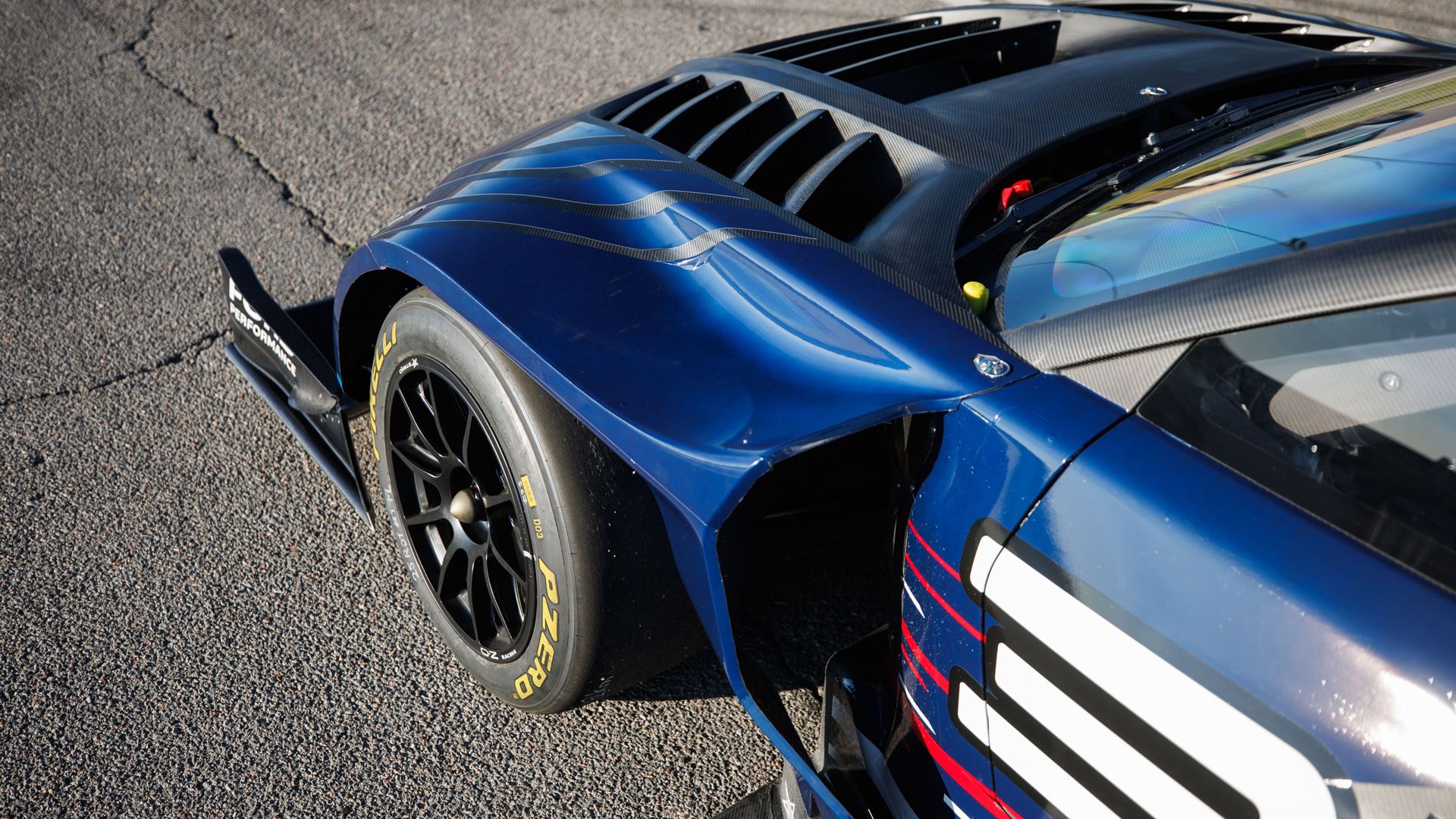 super-mustang-mach-e-10.jpg