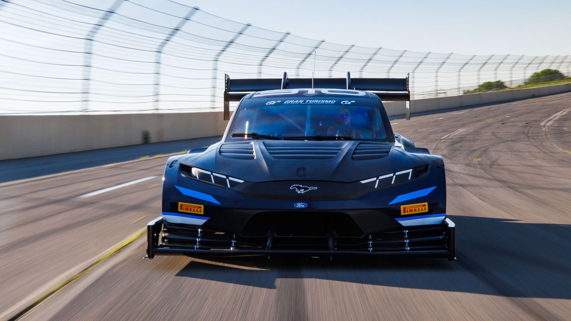 super-mustang-mach-e-9.jpg