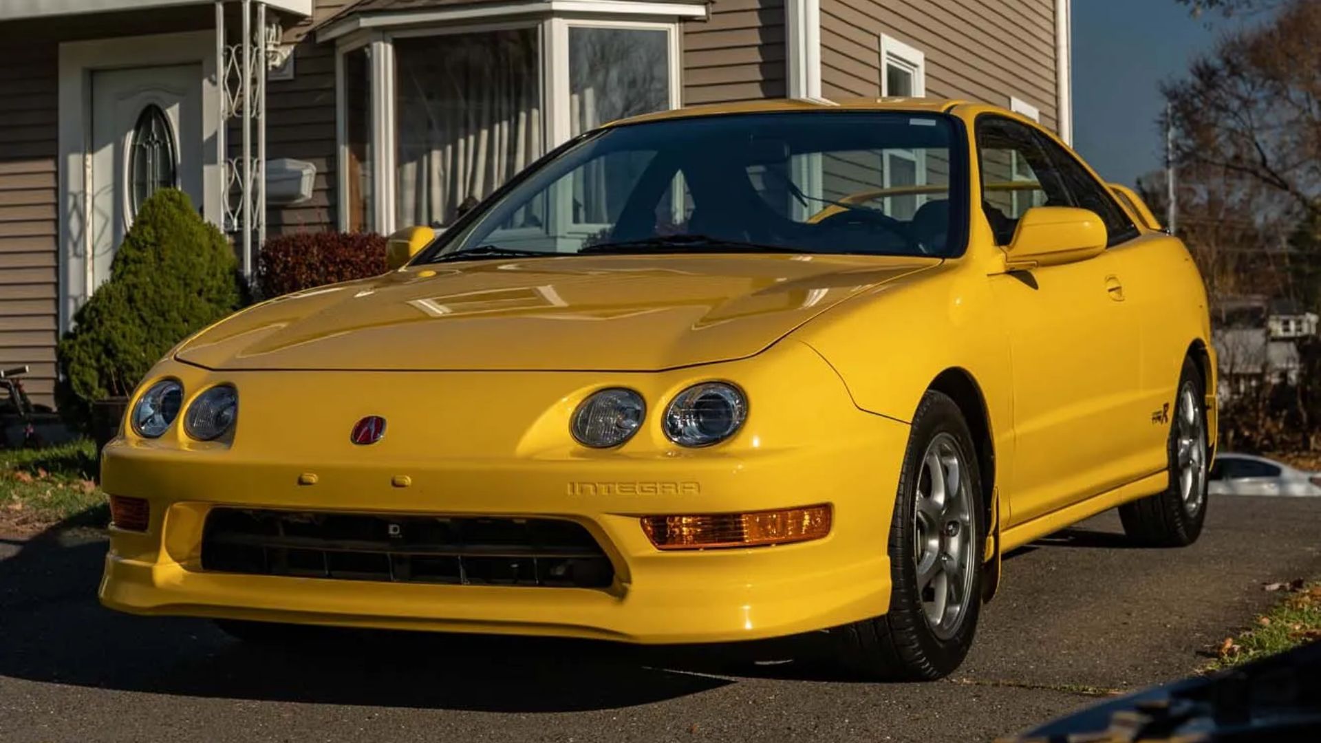 Acura's Iconic Sports Car Is Not As Expensive As You Think