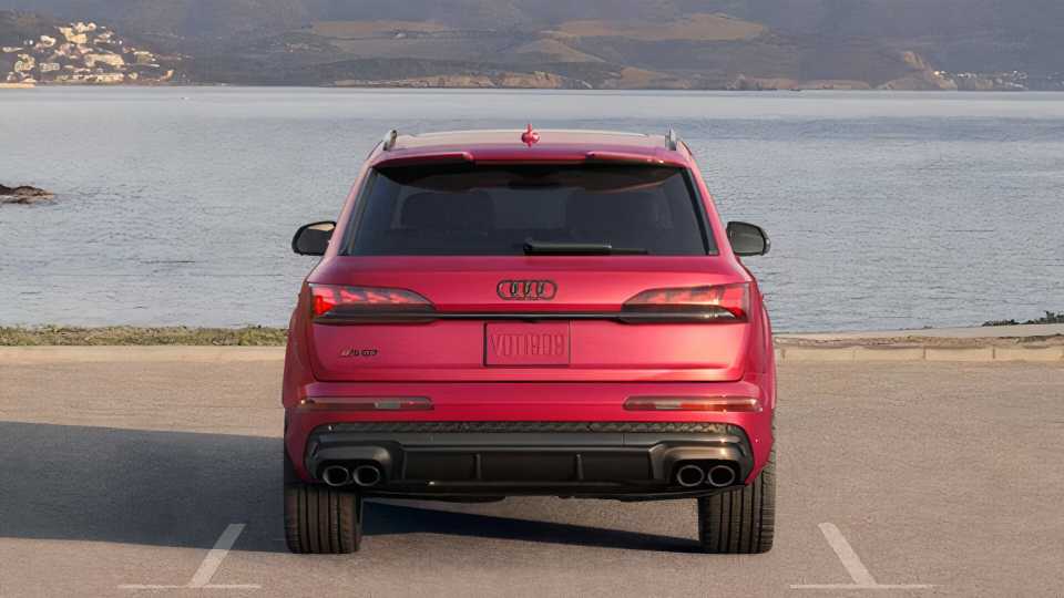 2025 Audi SQ7 Pricing, Photos & Specs