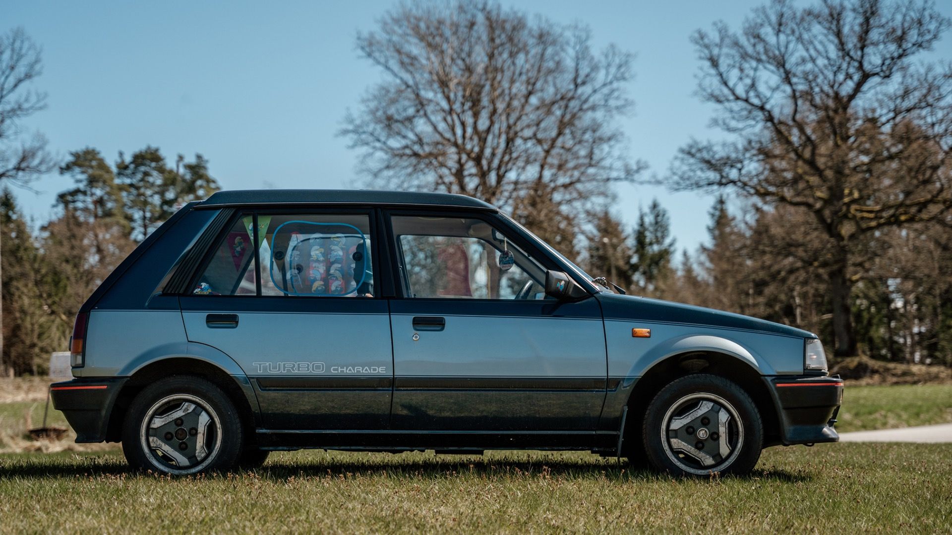 The Forgotten Hot Hatch: Daihatsu Charade GTti Breaks 100 HP Per Liter ...