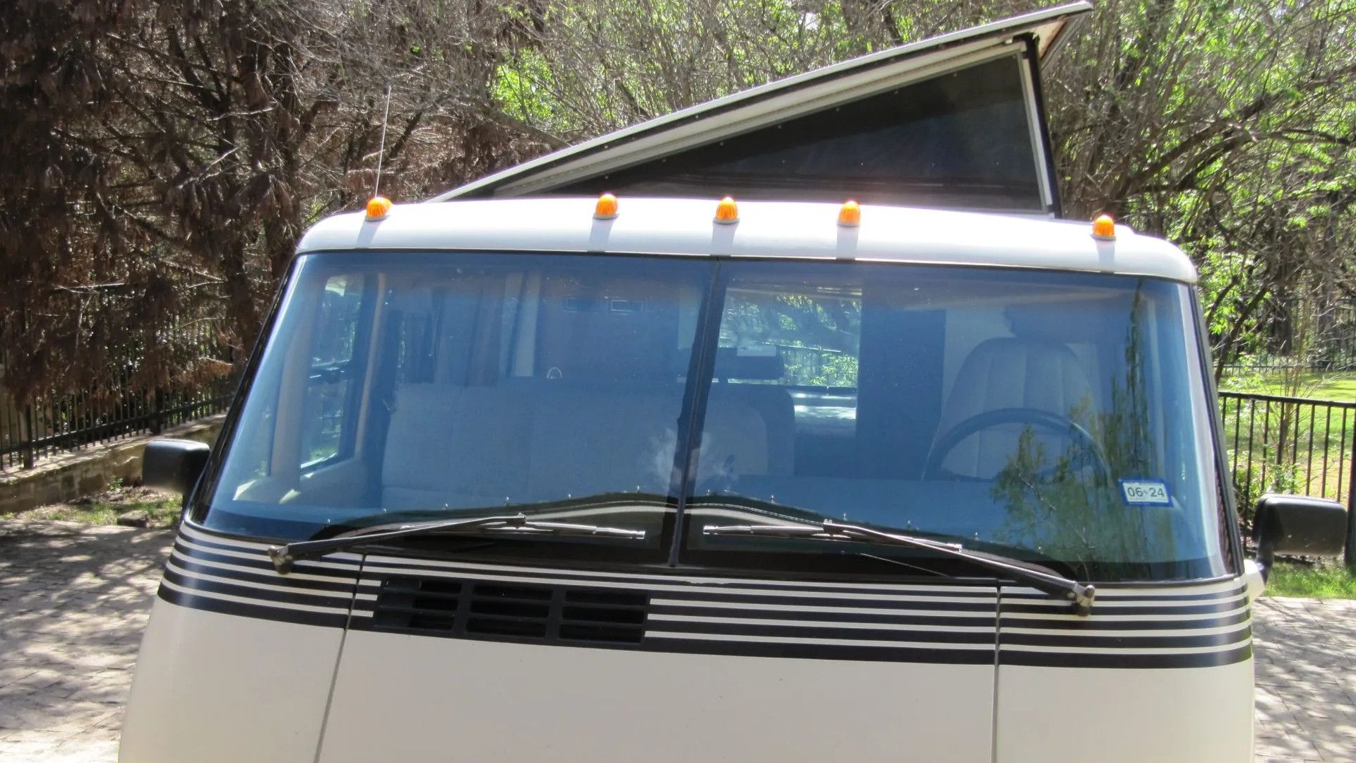 The Vixen RV: A High-Performance, Turbo-Diesel Powered Motorhome for ...