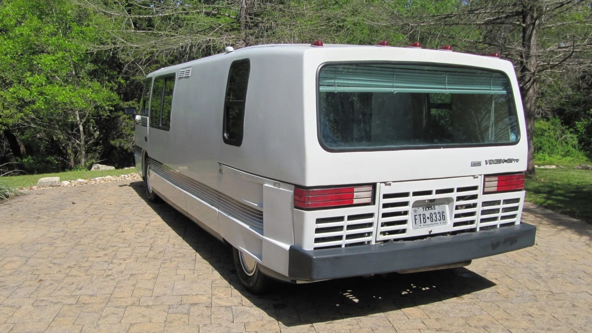 The Vixen RV: A High-Performance, Turbo-Diesel Powered Motorhome for ...