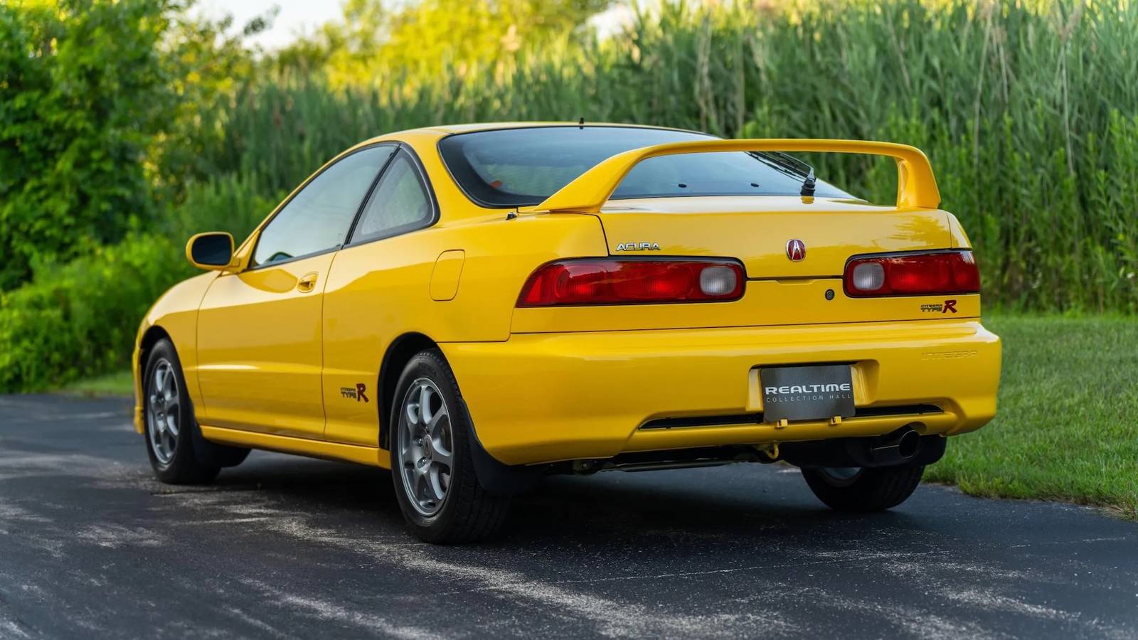 An Acura Integra Type R Just Went For $200,000 At Auction