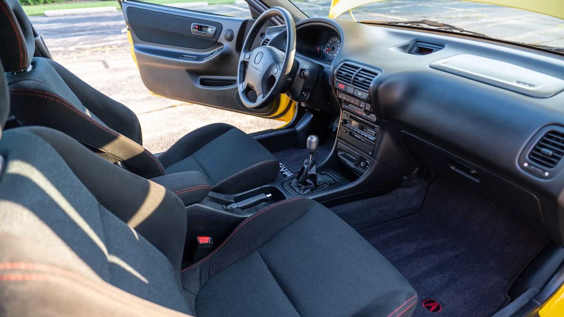 Integra Type R Inside An Acura Integra Type R Just Went For $200,000 At Auction