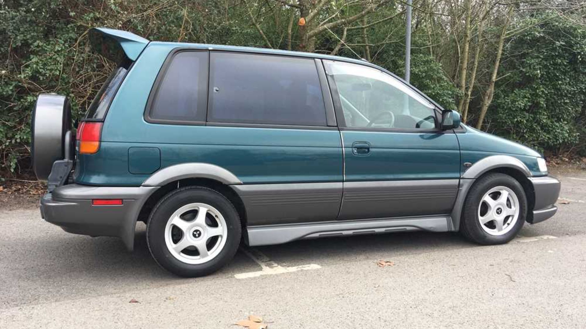 The Forgotten Mitsubishi Minivan Powered By An Evo Engine