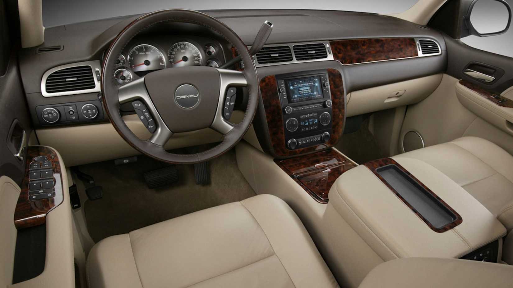 2007 GMC Yukon Denali 04