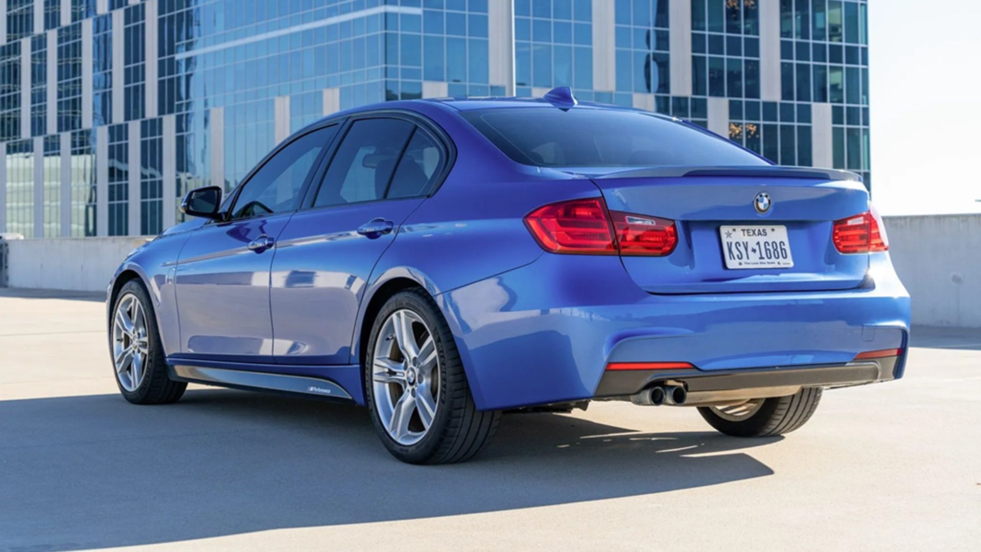 Here's How Much BMW's Last Naturally Aspirated Straight-Six 3 Series ...