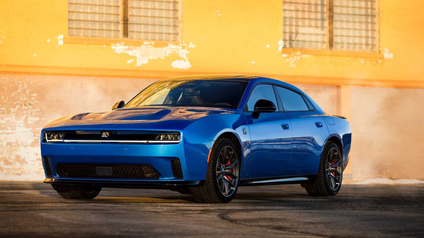 2024 - 2026 Dodge Charger Daytona Sedan front 3/4