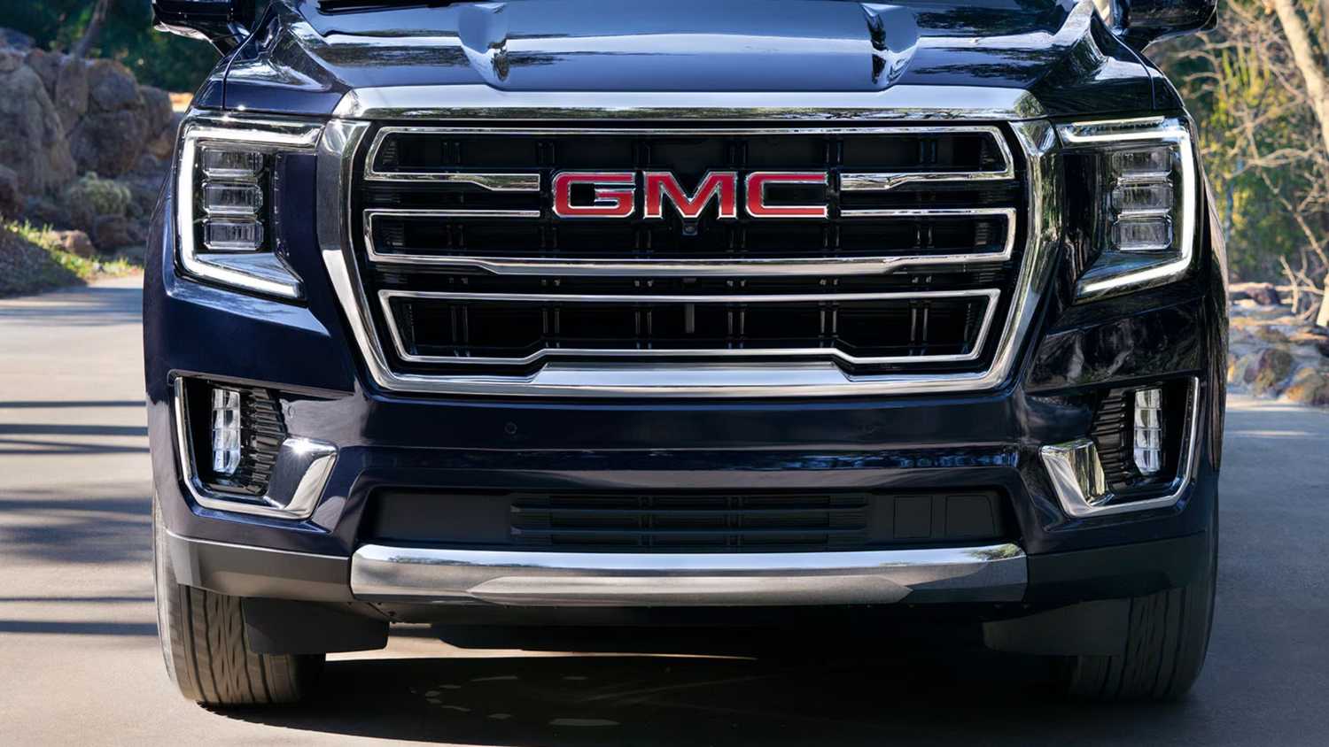 Slt Vehicles Yukon SLT vs. Denali: Which GMC SUV Is Best