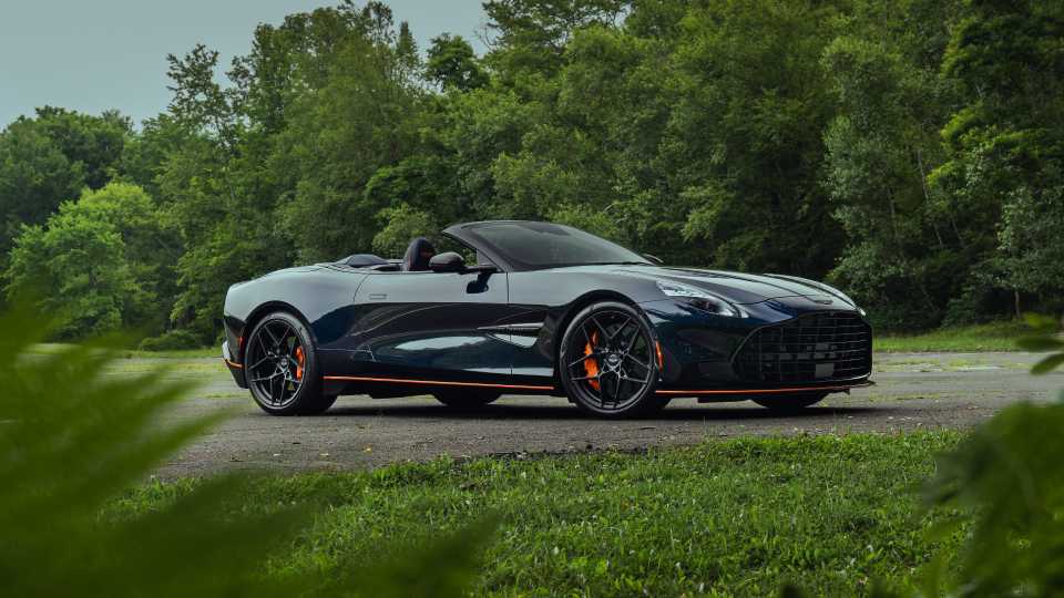 2025 Aston Martin Vanquish Volante Pricing, Photos & Specs
