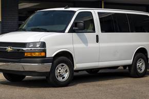 2025 Chevrolet Express Pricing, Photos & Specs