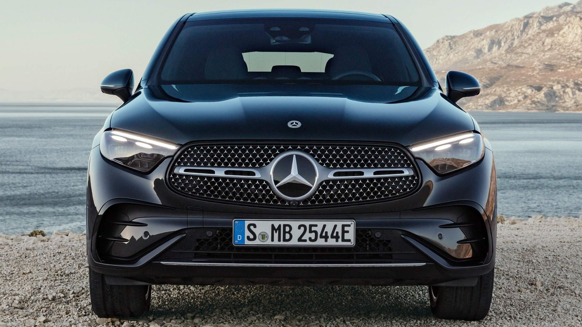 Mercedes Compact SUV Options For 2025