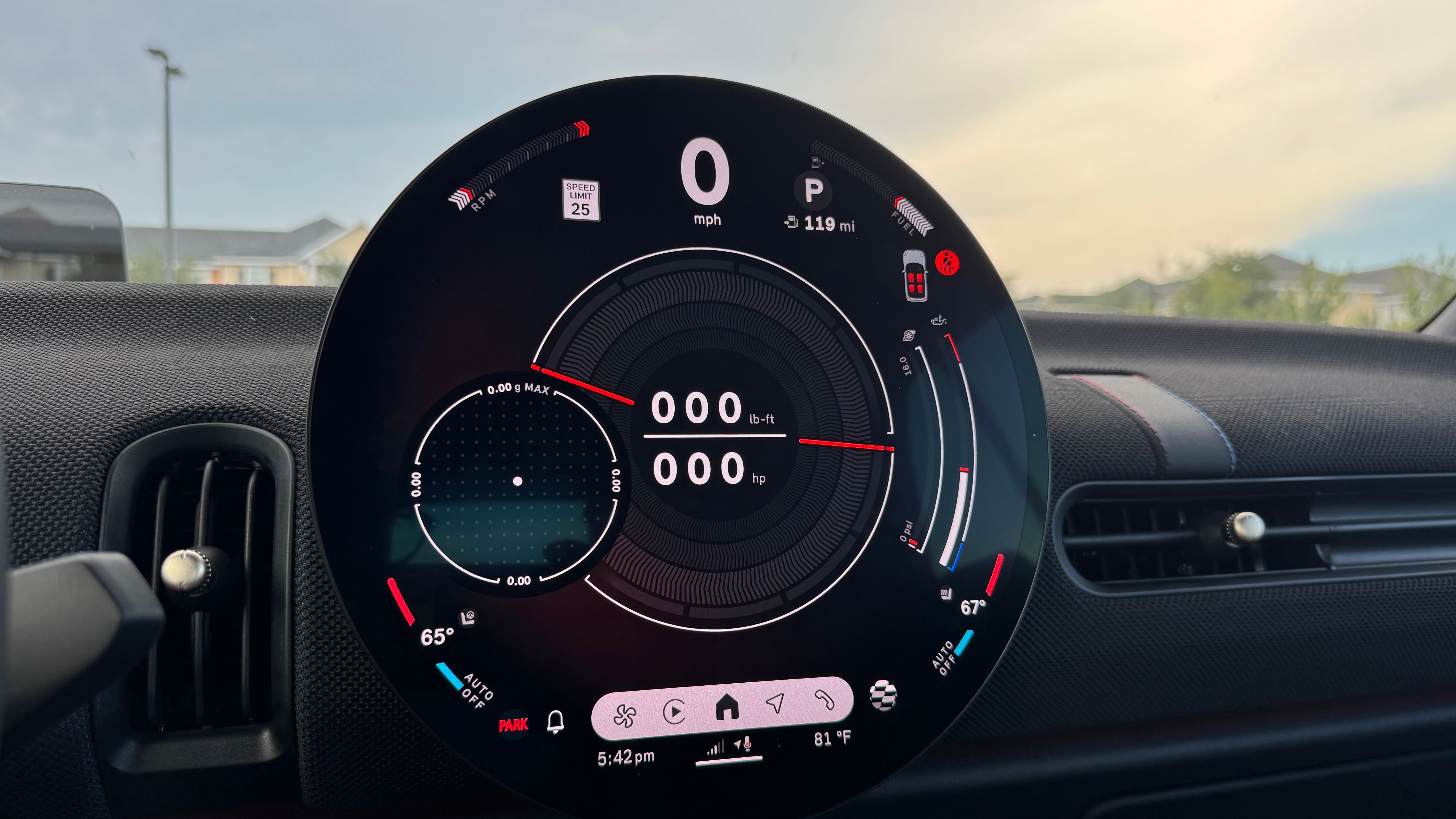 Mini Cooper's Infotainment: Love It or Hate It?
