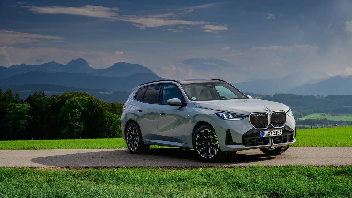 2026 BMW X3 Exterior Photos 2026-bmw-x3-exterior-photos