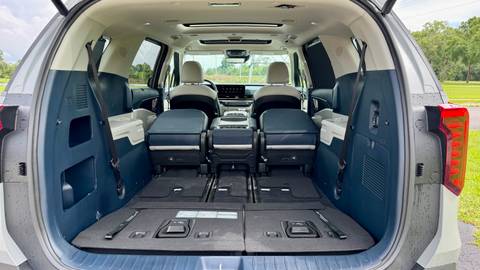 2026 Kia Carnival Pricing, Photos & Specs