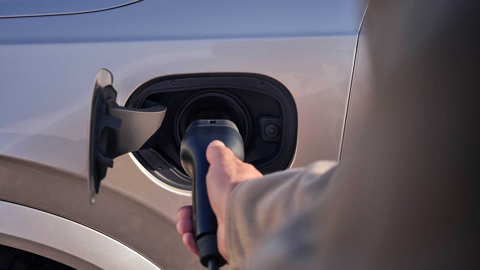 CCS vs. NACS: Which EV Charging Standard Is Best
