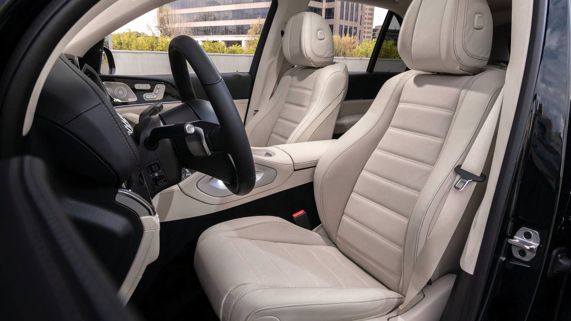 Gle Car 2025 Mercedes-Benz GLE-Class SUV Pricing, Photos & Specs
