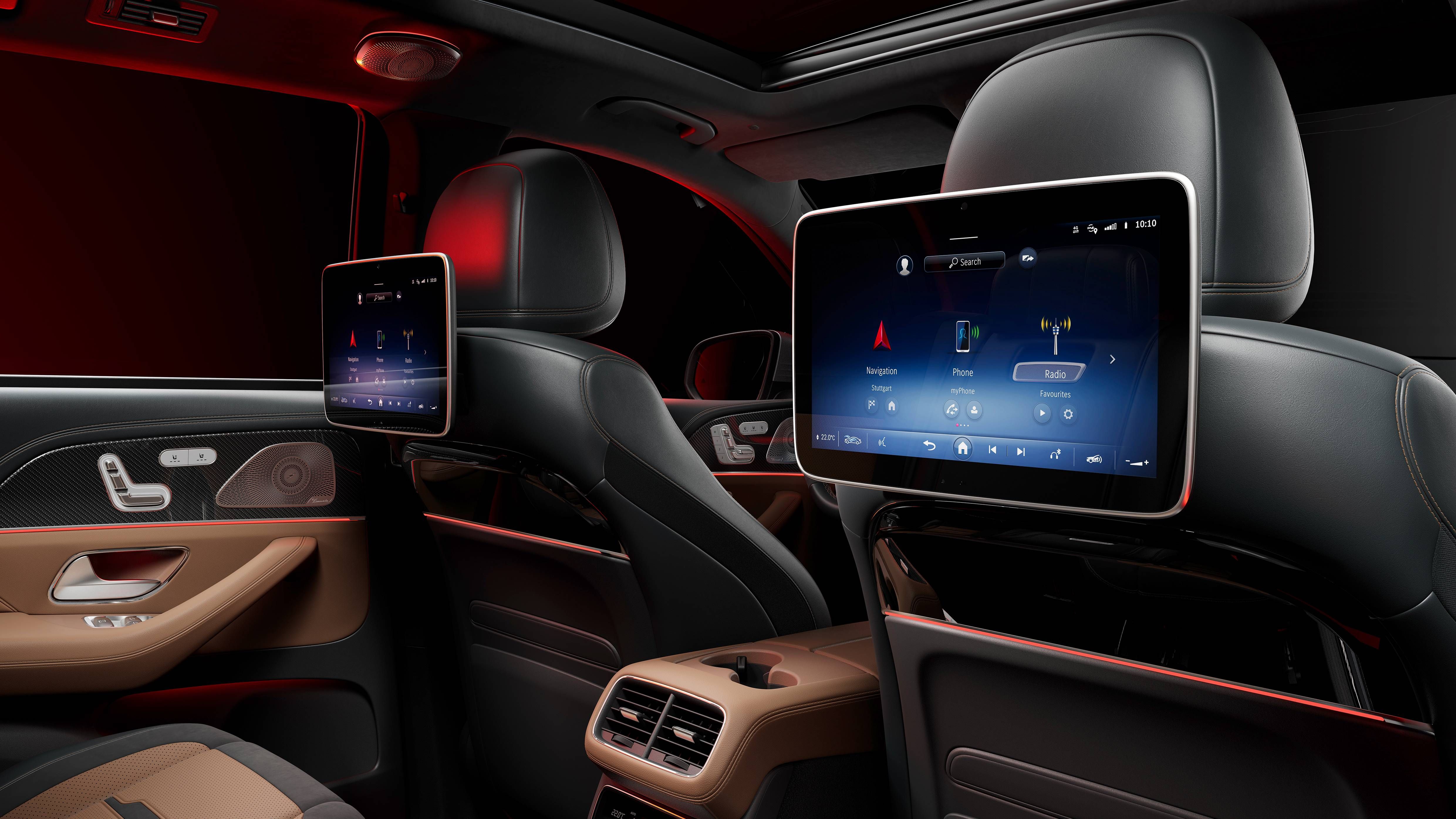 2024-mercedes-amg-gls-63-interior-photos