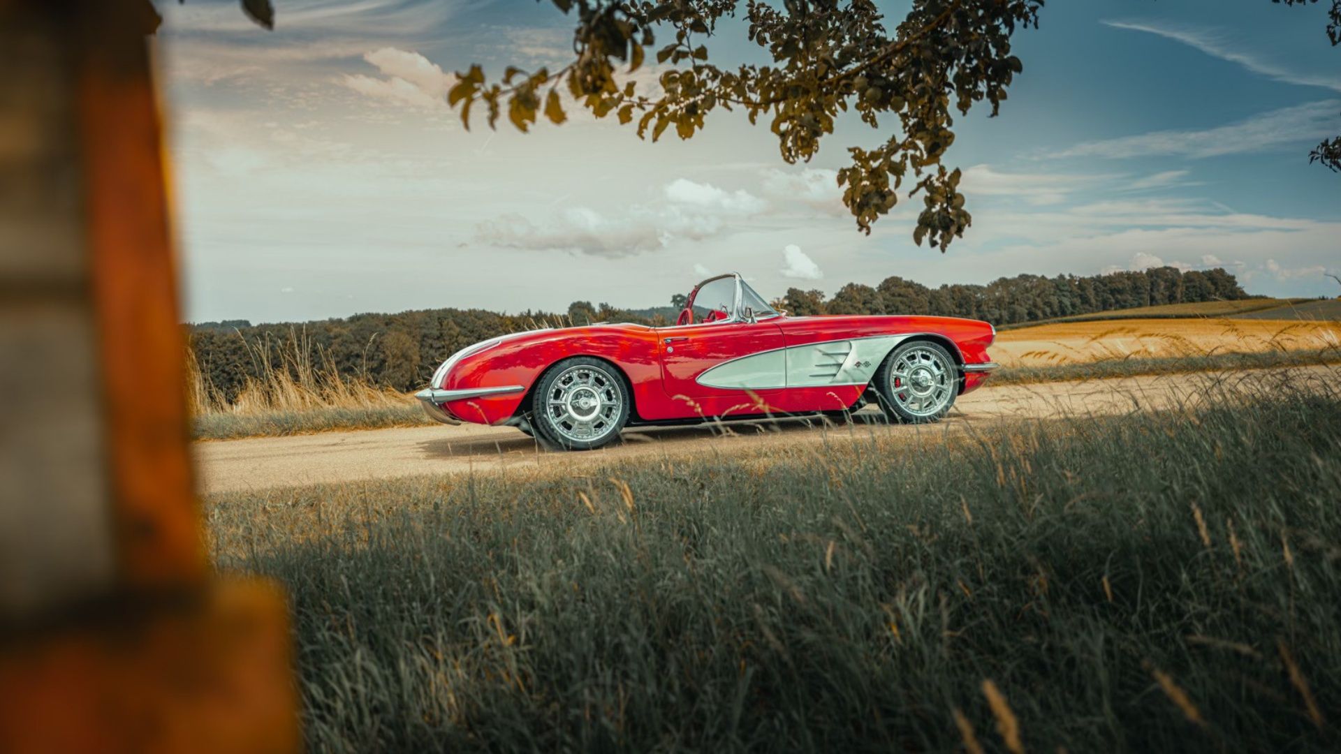 Corvette C1 Restomod Makes An Impressive 433 HP At The Wheels