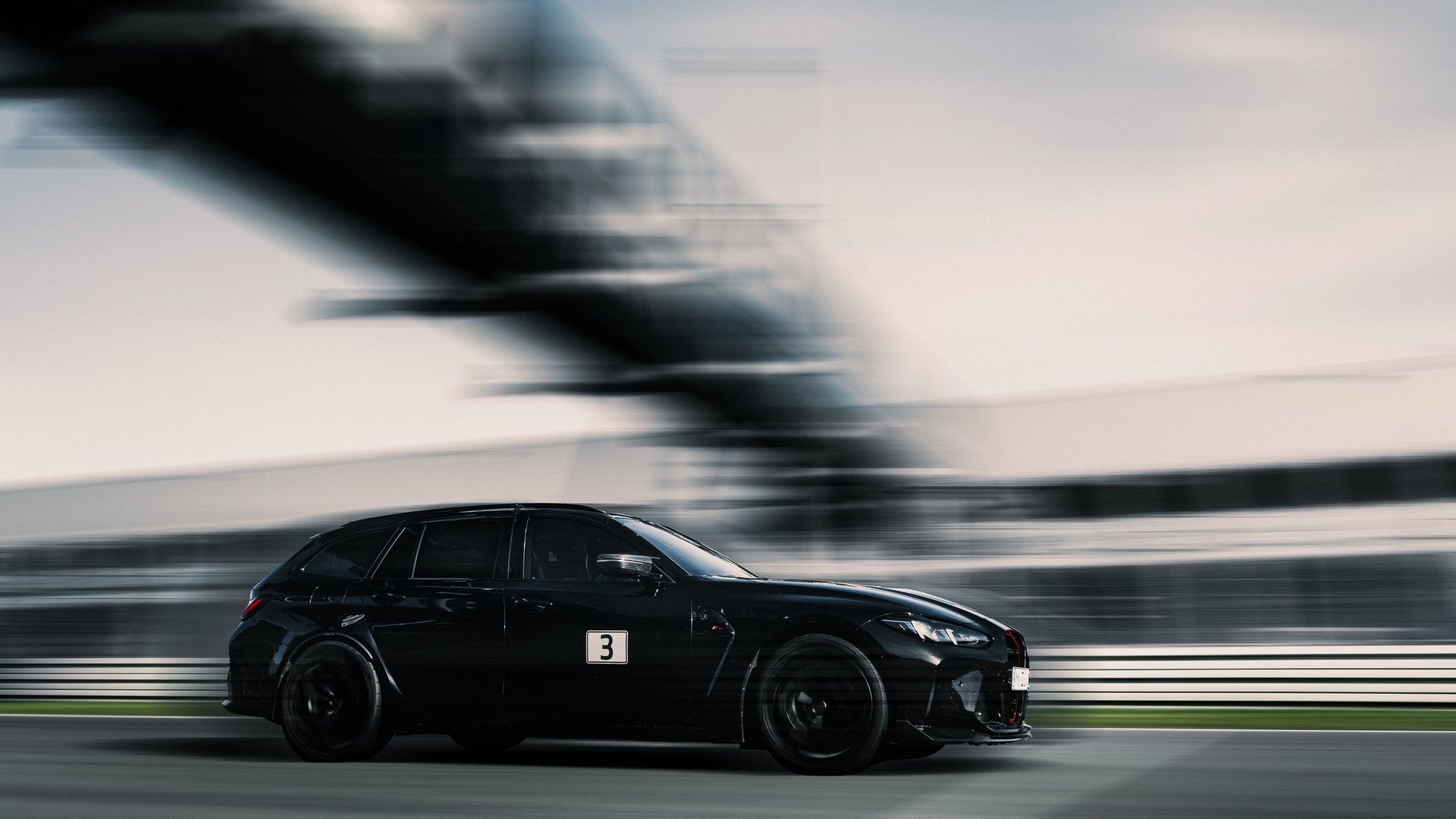 BMW M3 Touring CS Crushes The Standard Touring At The Nurburgring