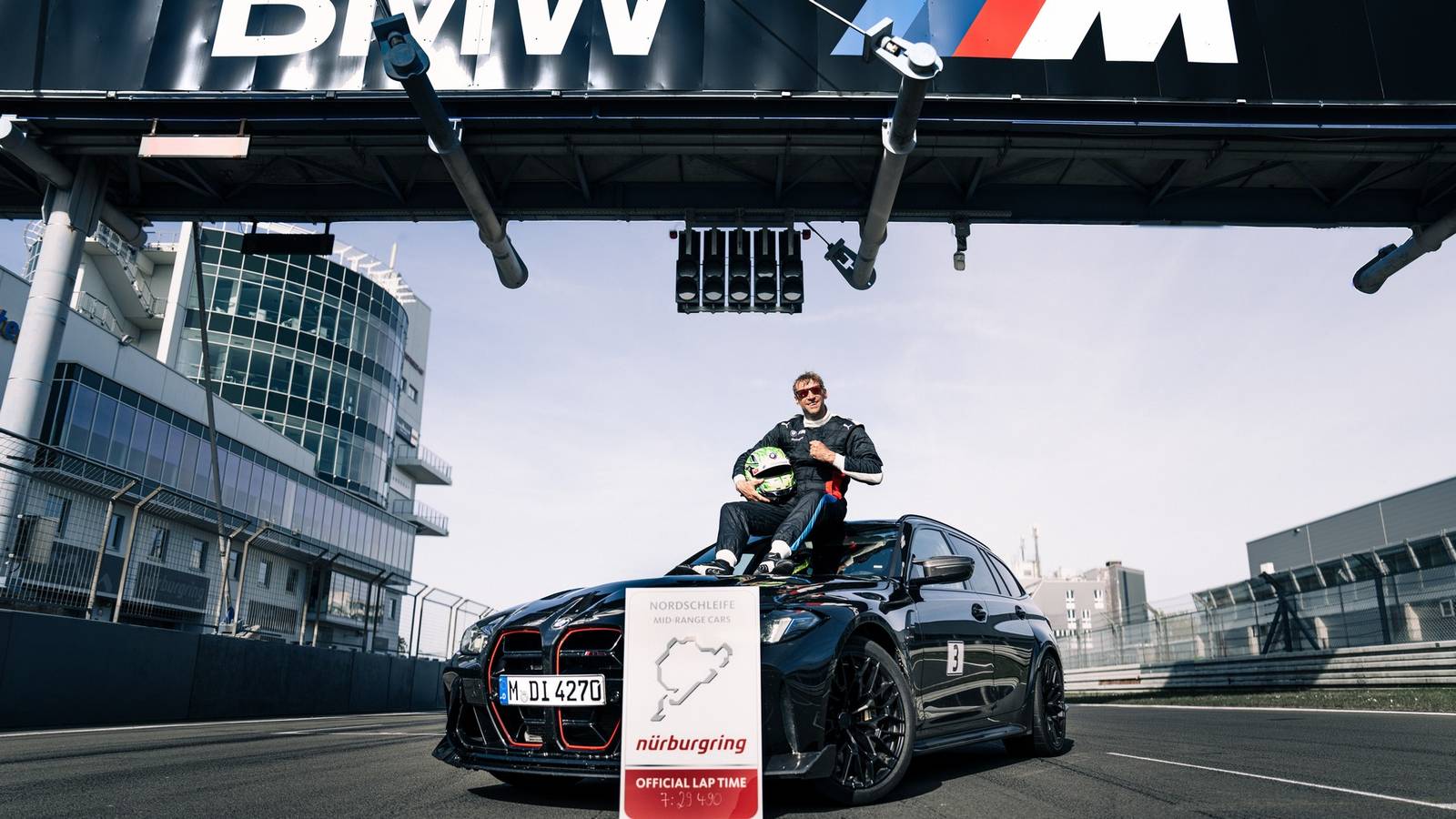 BMW M3 Touring CS Crushes The Standard Touring At The Nurburgring