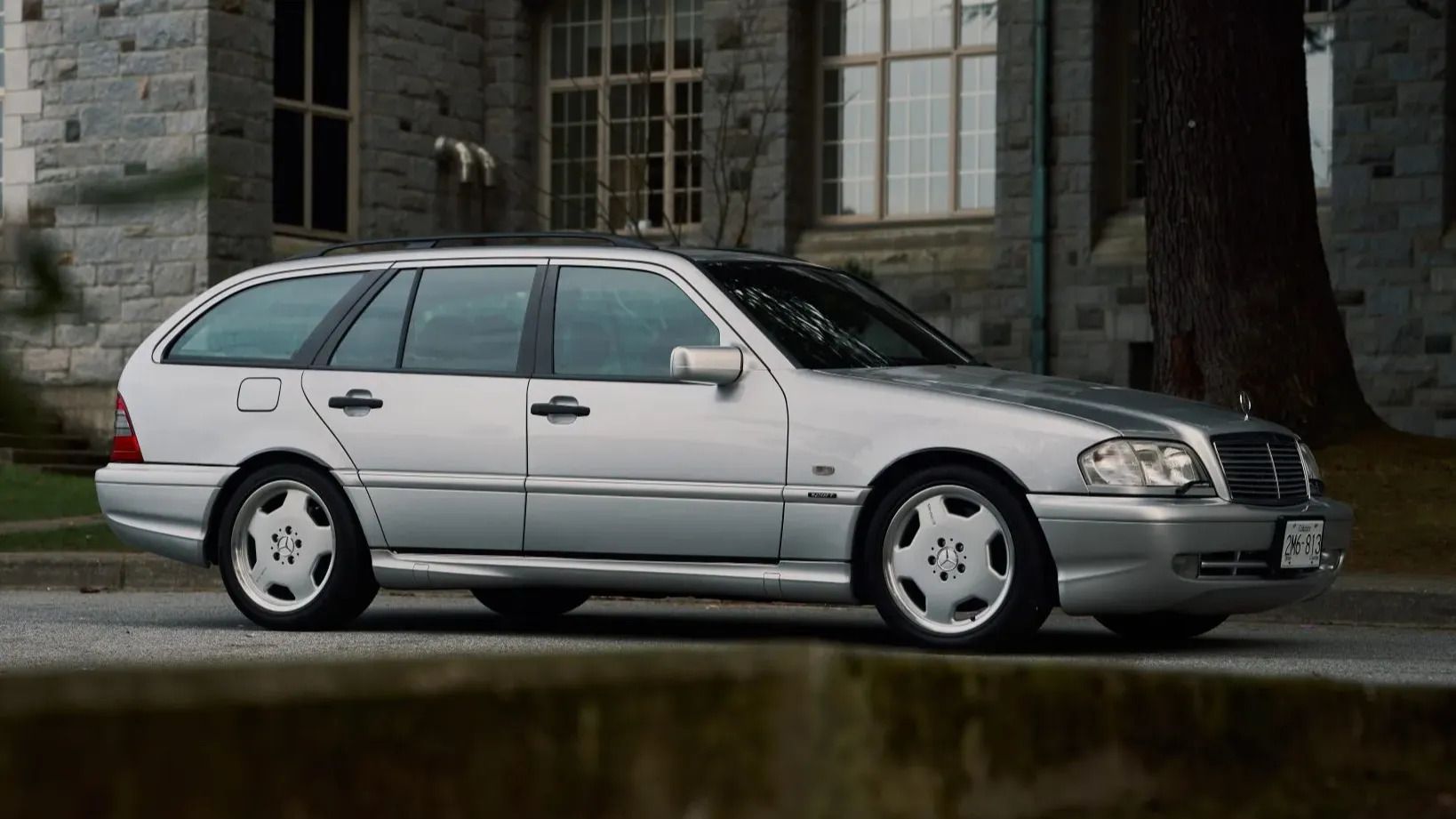 These Are The 10 Best 1990s Car Wheel Designs