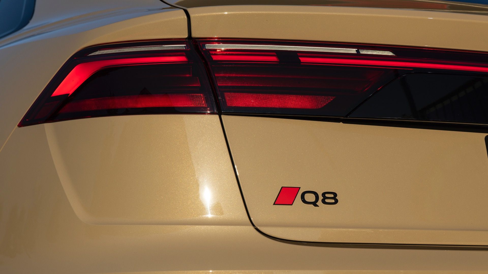 Generacje Audi Q8: wszystko, co musisz wiedzieć w jednym miejscu