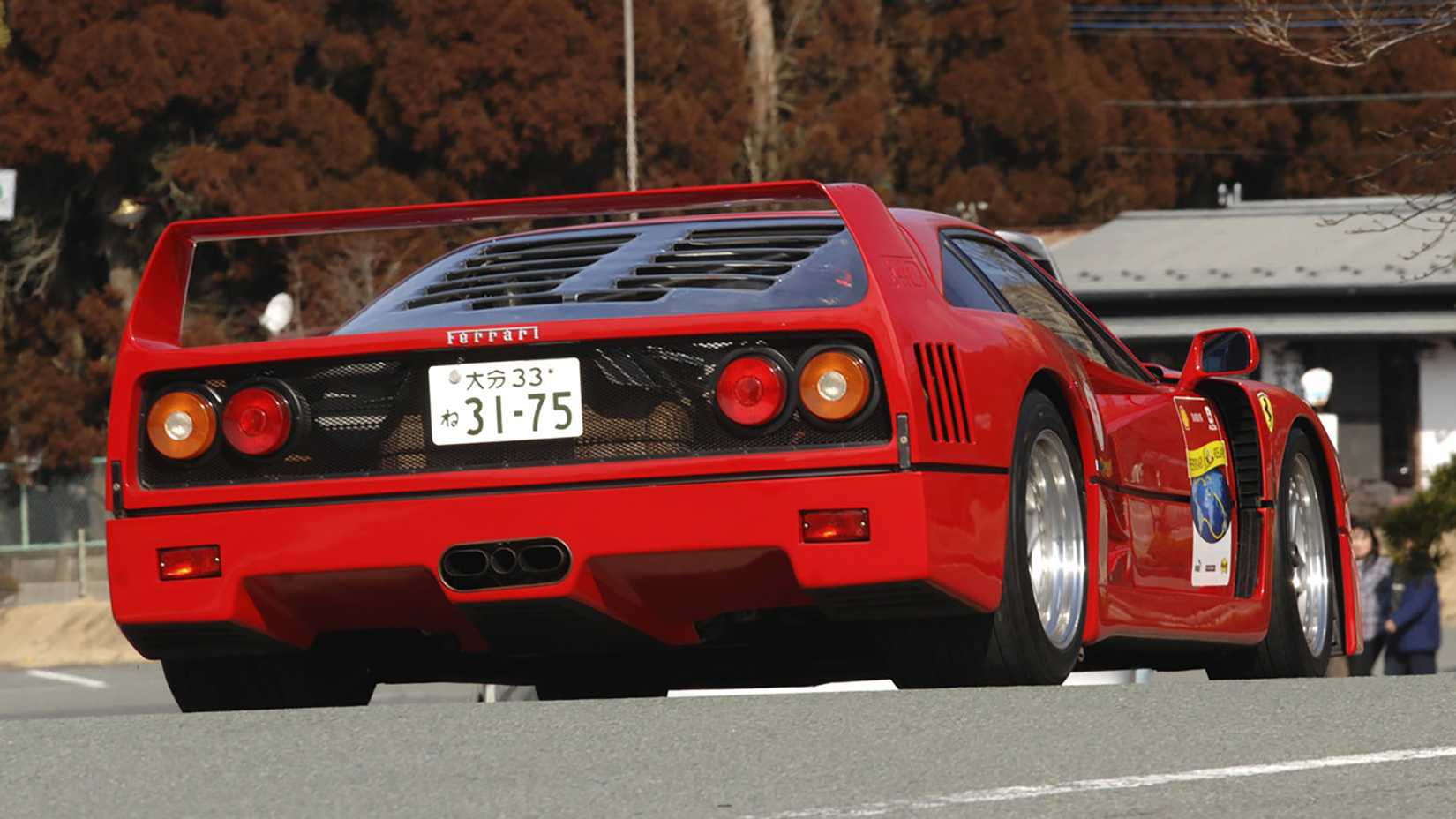 The F40 Was The First Supercar To Crack 200 MPH: It's Now Worth Millions
