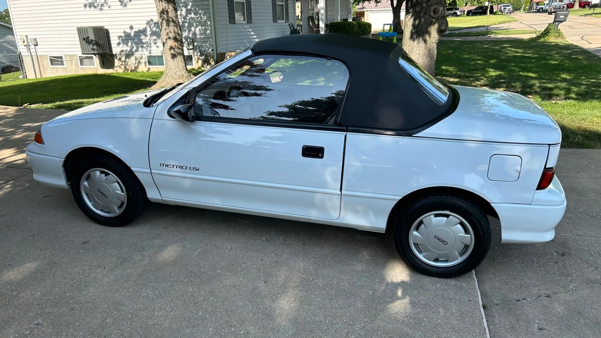 Geo Metro Convertible: The Worst Convertible That's Now Increasing In Value
