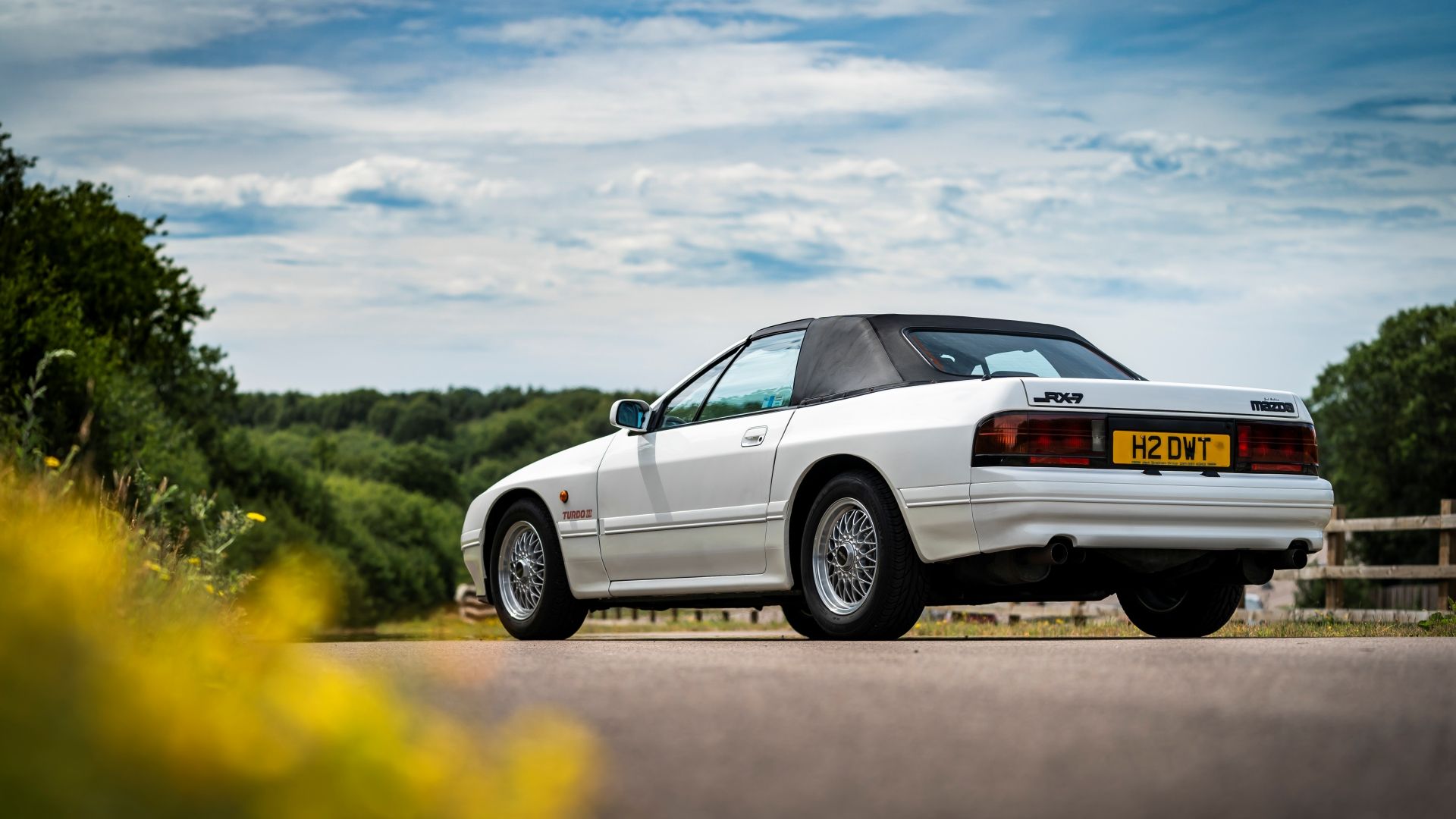 FC RX-7: The Forgotten Version of Mazda's Rotary Sports Car
