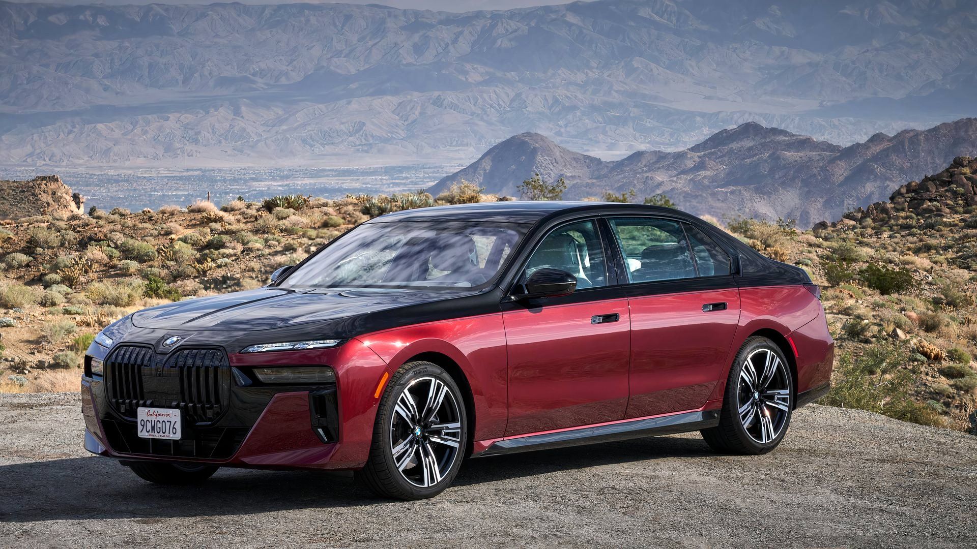 2025 BMW 7 Series Pricing, Photos & Specs