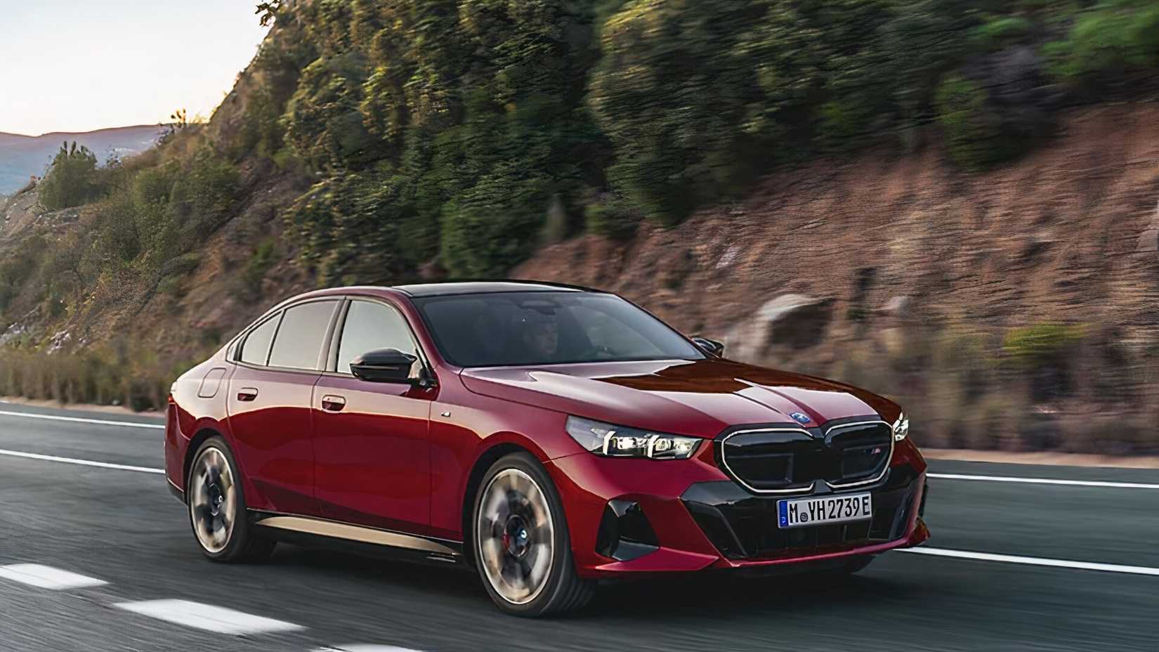 BMW i5 2026 без повышения цены с улучшенным запасом хода