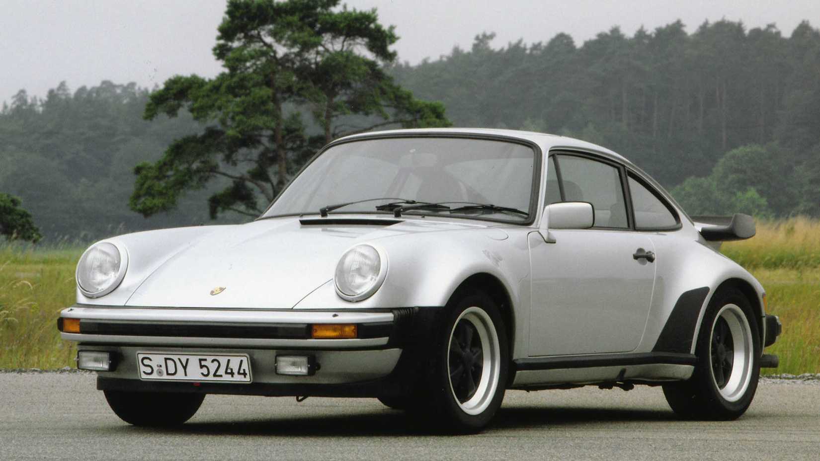 1977 Porsche 930 Turbo front, three-quarter