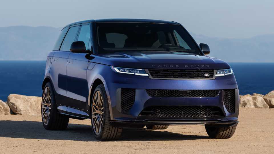 2025 Land Rover Range Rover Sport Pricing, Photos & Specs