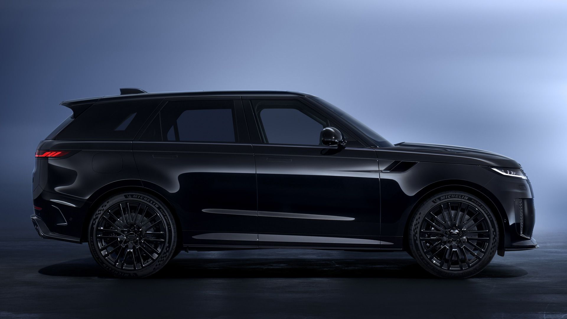 2026 Range Rover Sport SV Black Goes For Stealth Instead Of Flash