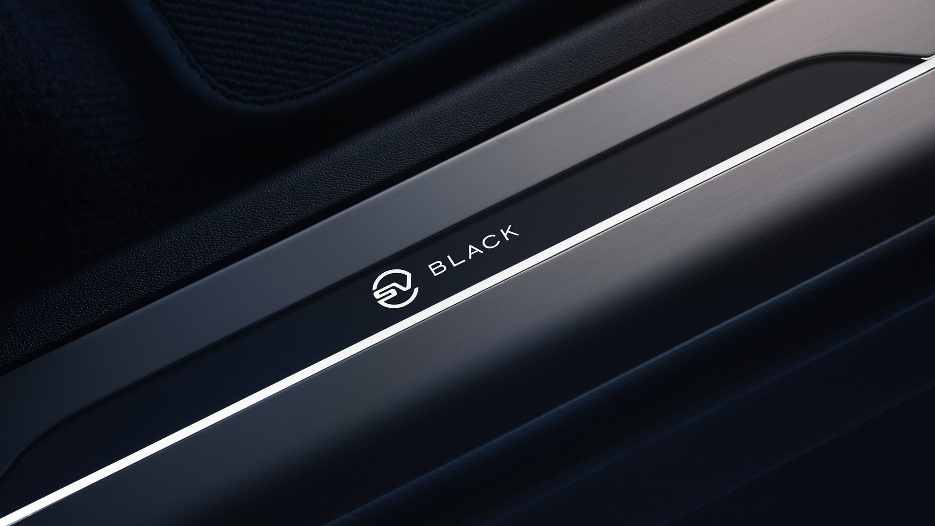 2026 Range Rover Sport SV Black Goes For Stealth Instead Of Flash