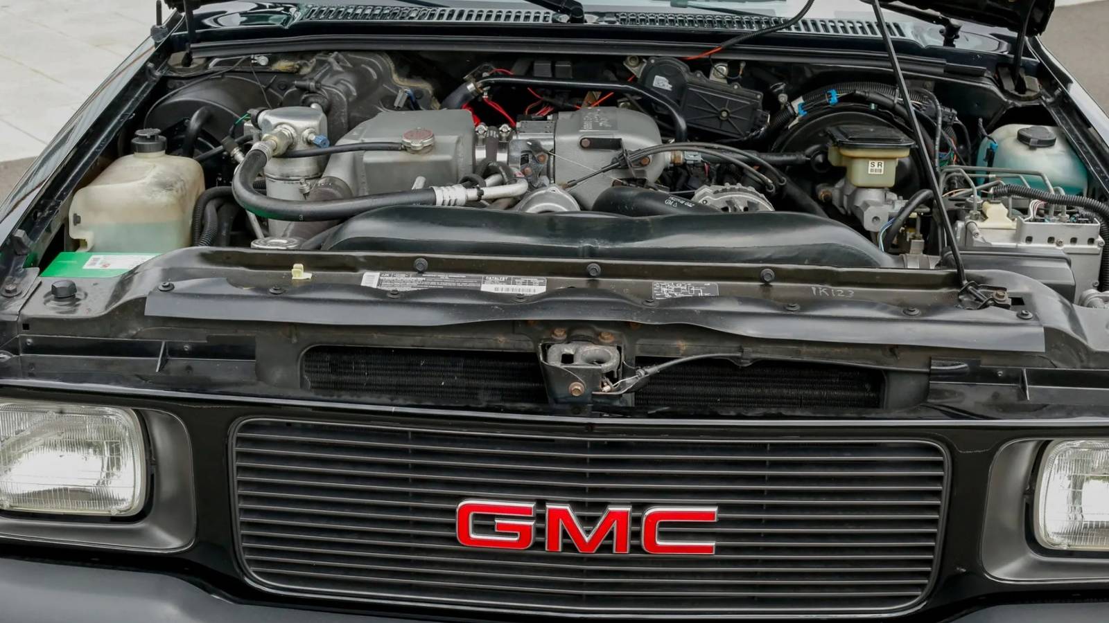 This 1991 GMC Syclone Has Just 9,000 Miles And Is For Sale
