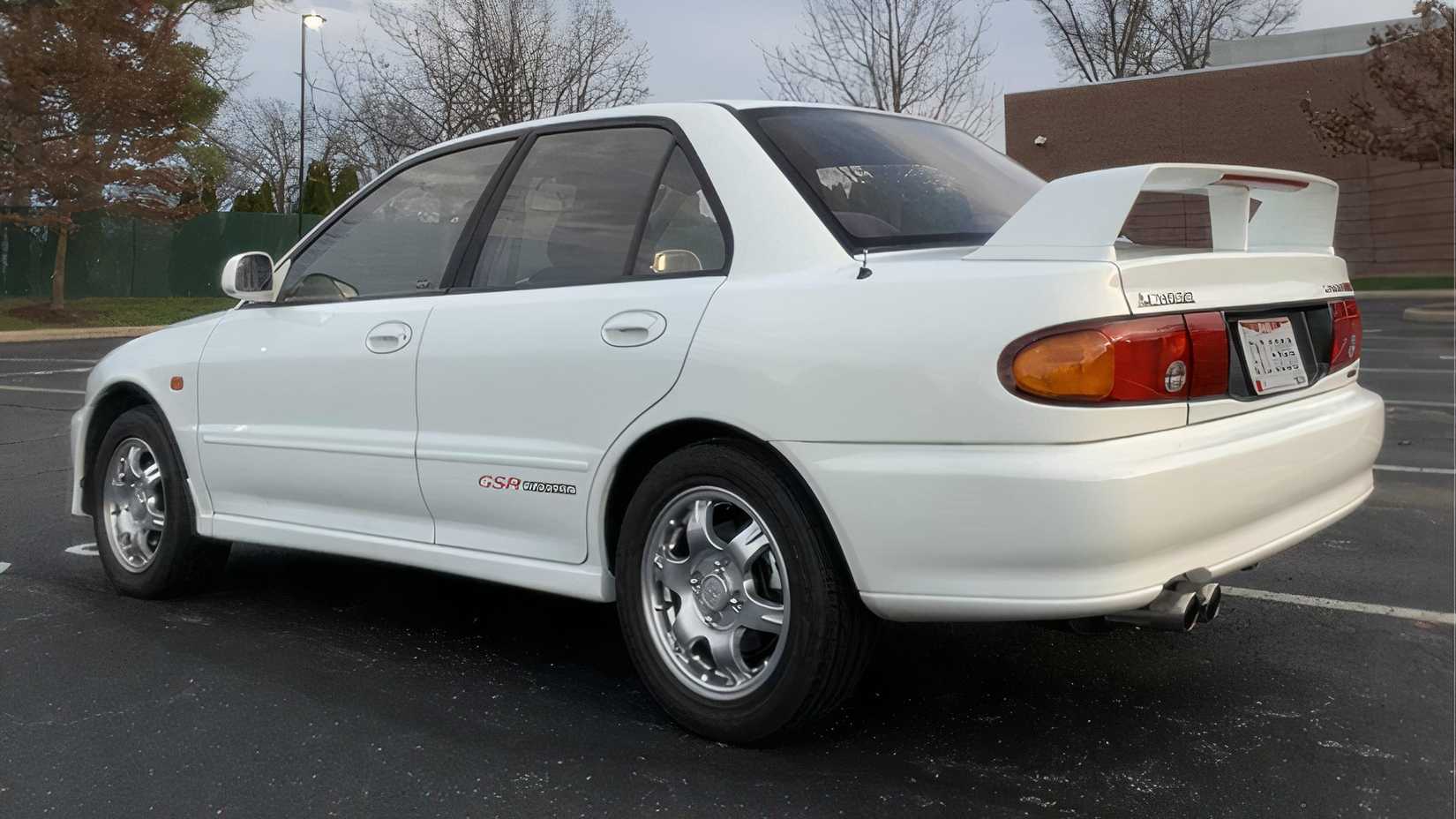 White 1992 Mitsubishi Lancer Evo I rear