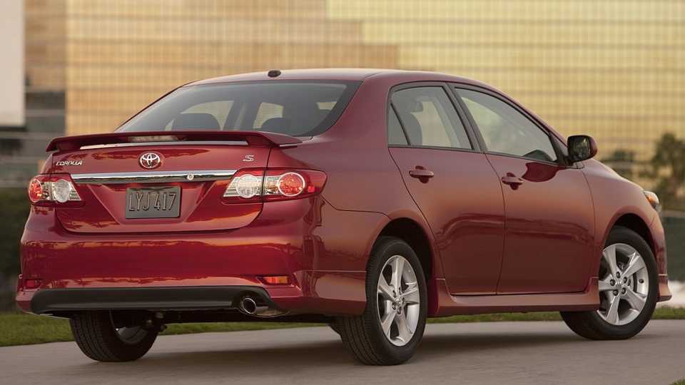 2011 Toyota Corolla Sedan Pricing, Photos & Specs