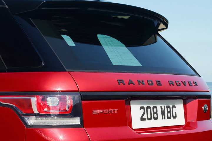Land Rover Range Rover Sport: Review, Pricing, Photos, and Specs