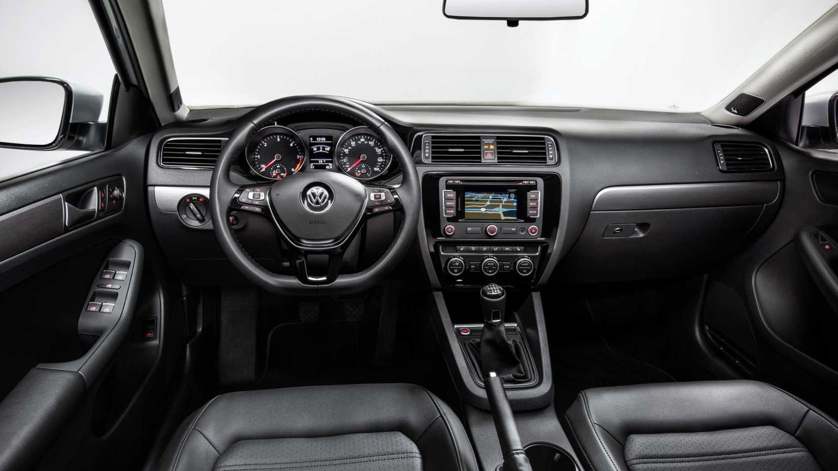 2015 Volkswagen Jetta interior dash