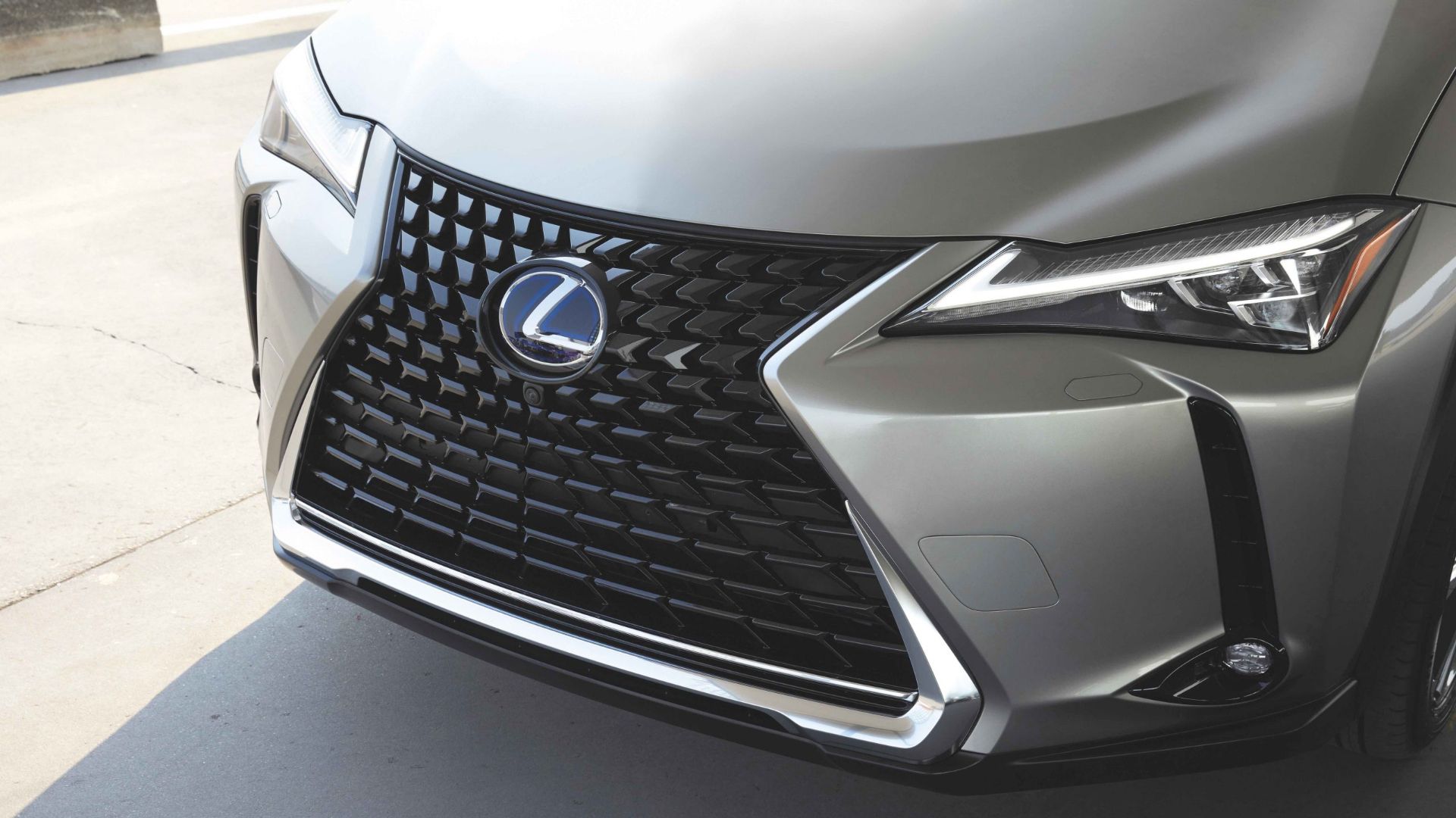 10 Times Prestige Car Brands Failed Badly