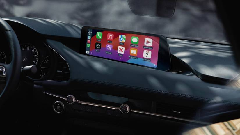 2025 mazda 3 sedan-apple-carplay-integration