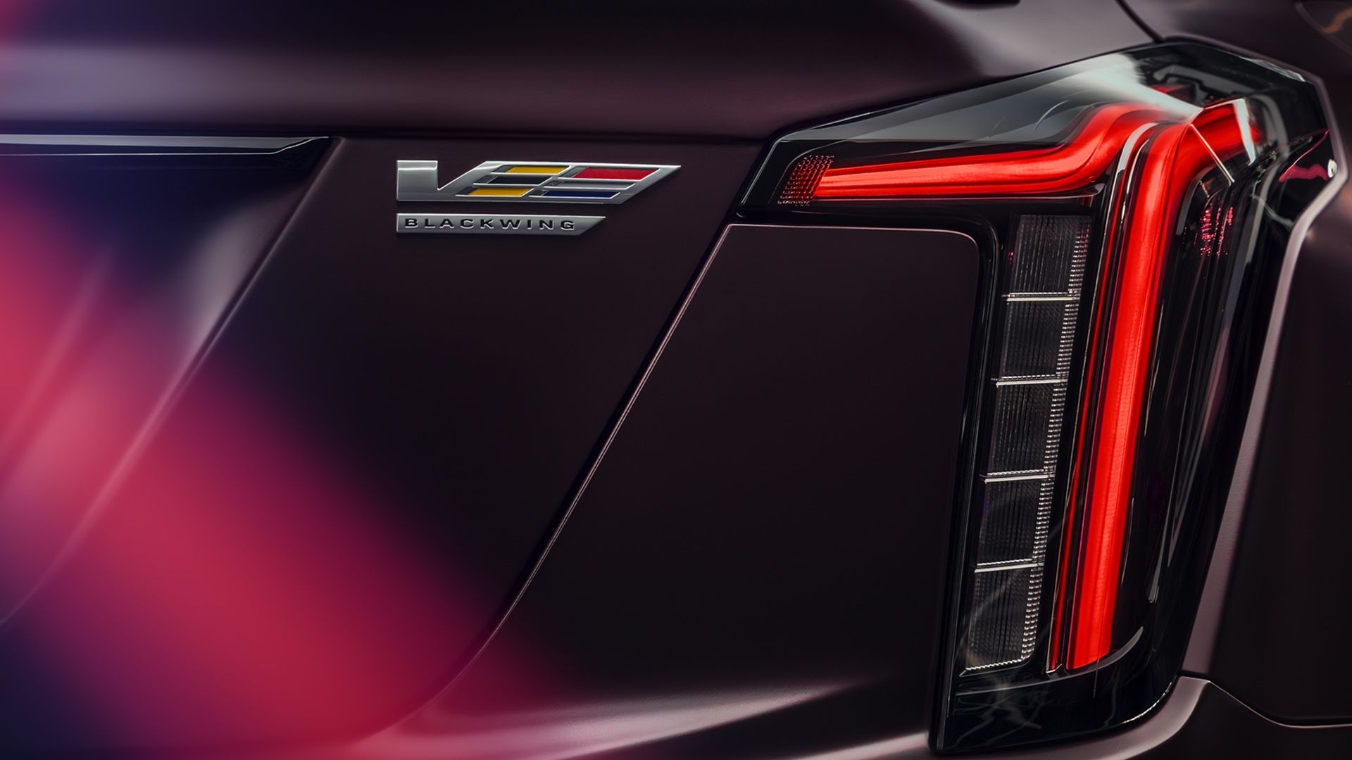 캐딜락 CT5-V 블랙윙: 마지막 V8 수동 스포츠 세단