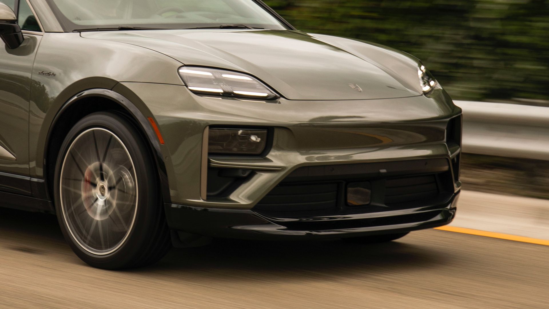 2026 Porsche Macan EV Adds More Towing Capacity And AI Assistant