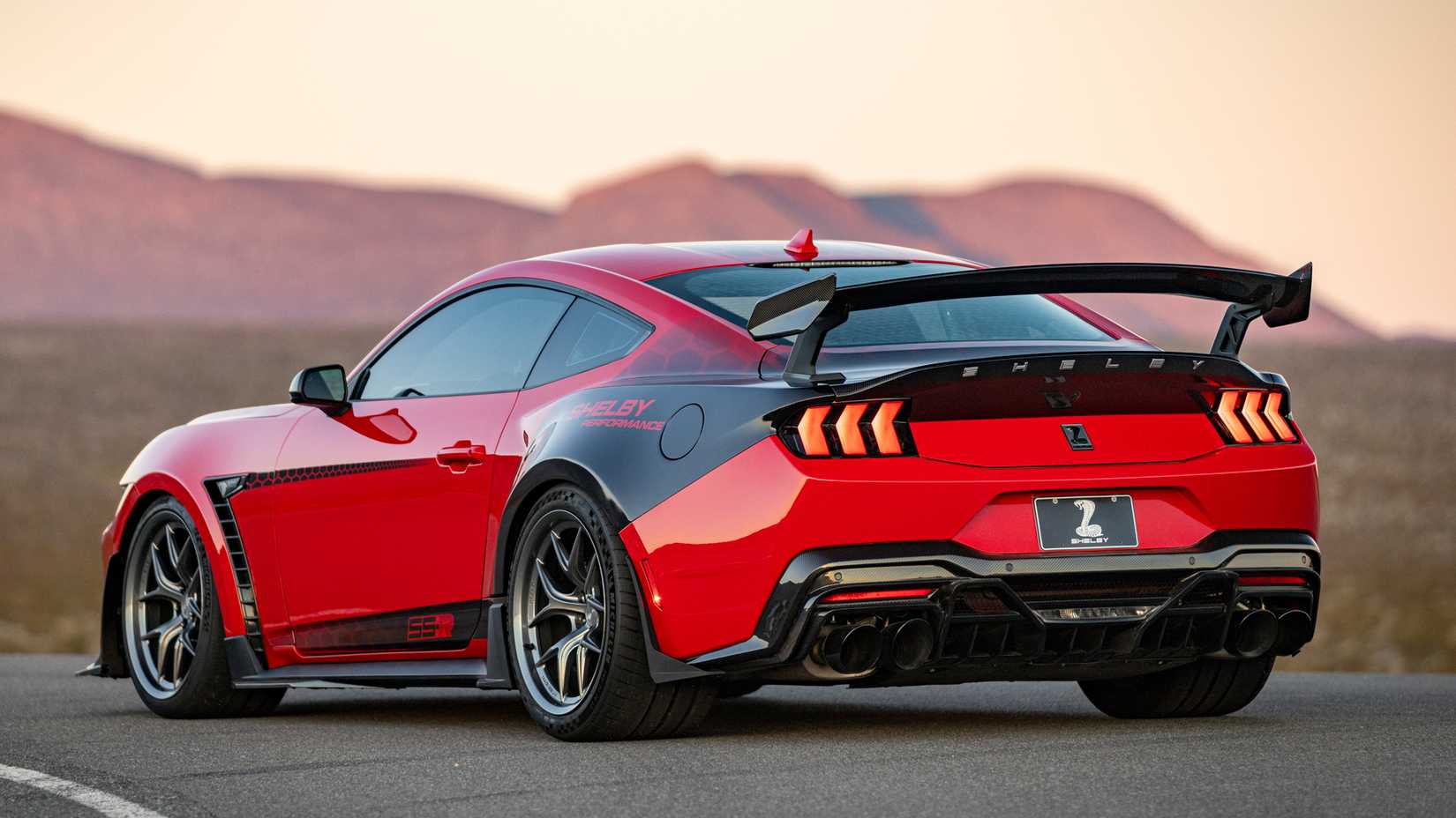 Super Snake R Rear Wing Shelby American Reveals 850 HP Super Snake-R At Monterey Car Week