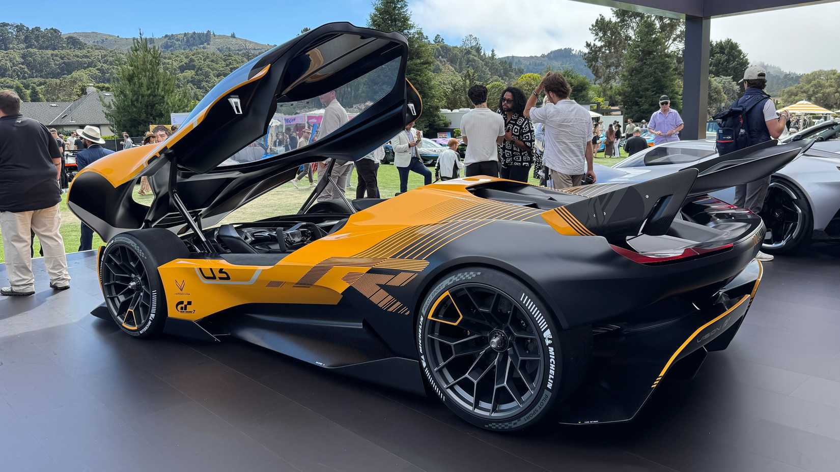 Chevy R Vision Chevrolet's Corvette CX And CX.R Vision Gran Turismo Concepts Unveiled ...