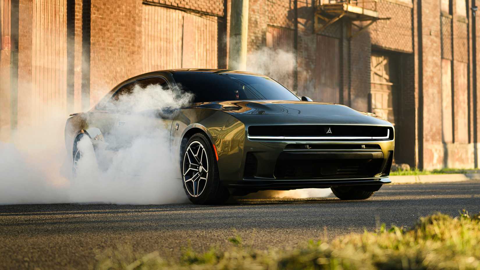 2026 Dodge Charger Scat Pack Sixpack front three-quarter